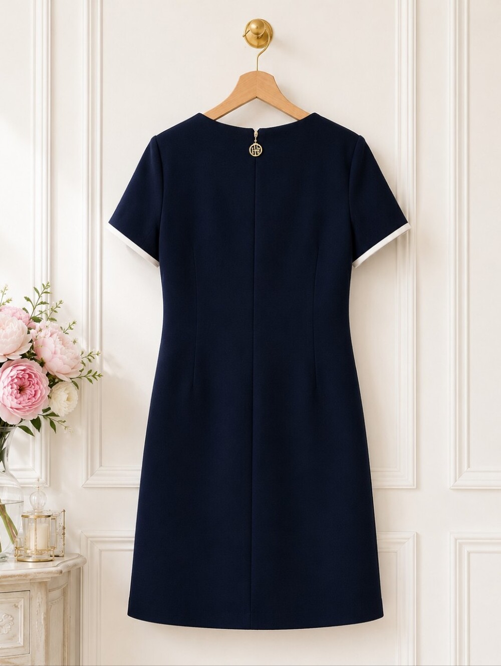 Tommy Hilfiger Navy Shift Dress | Size 8 White Trim Gold Button Pockets - Picture 7 of 11